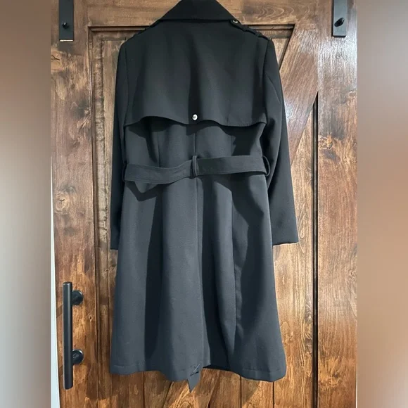 Calvin Klein Elegant Black Trench Coat. Great condition. - Picture 2 of 3